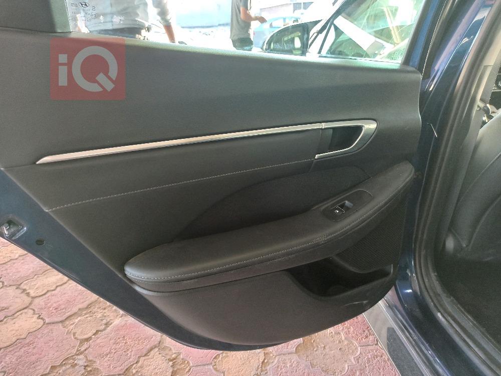 هیوندای سۆناتا